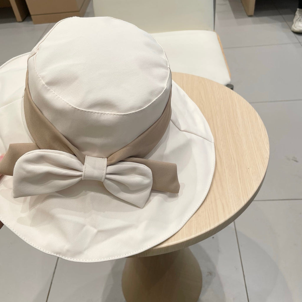CELINE 25S BUCKET HAT 735013 IN IVORY