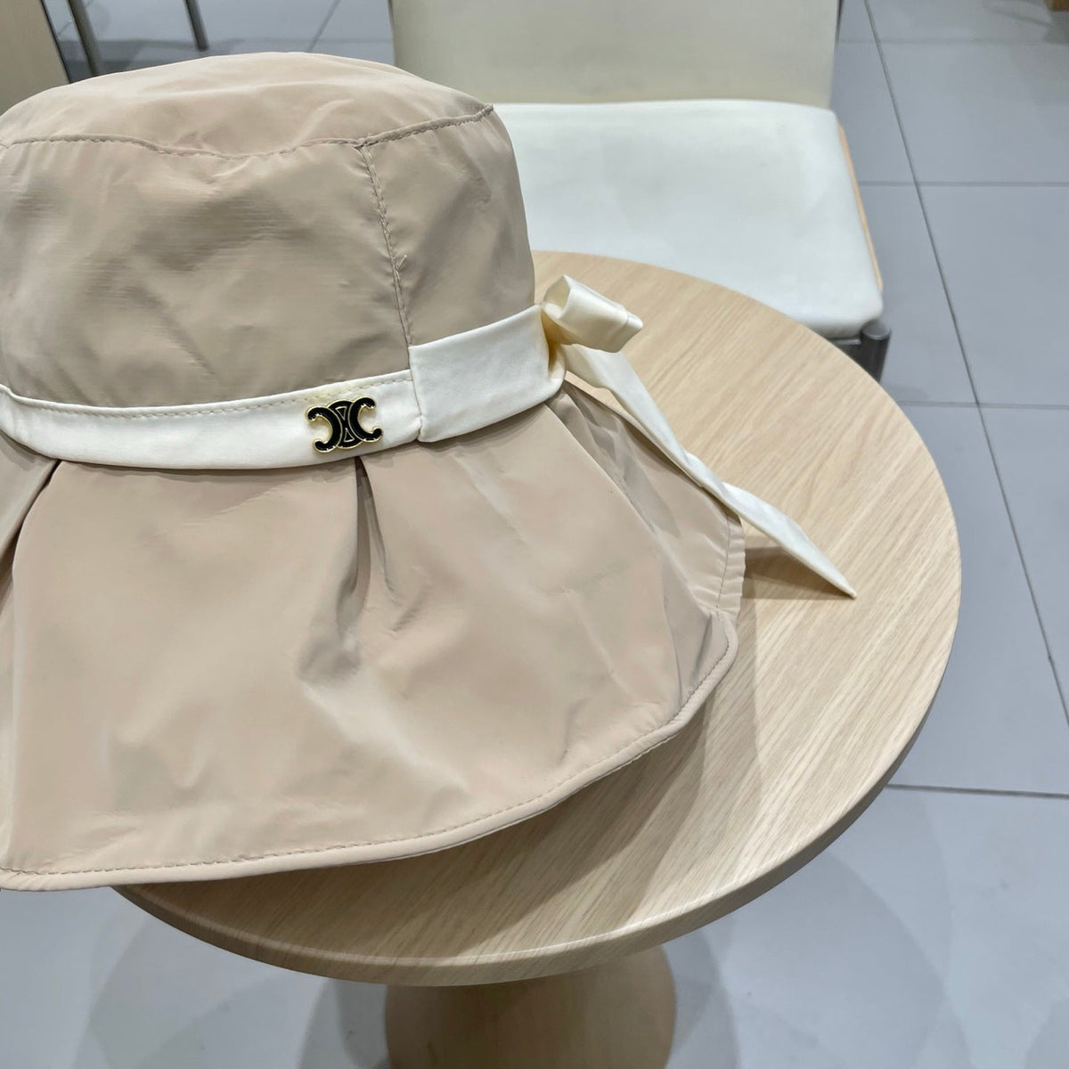 CELINE 25S BUCKET HAT 735018 IN NUDE